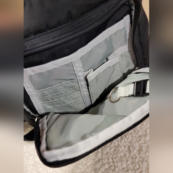 Derek Alexander Nylon Black Cross Body Bag - Picture 10 of 13